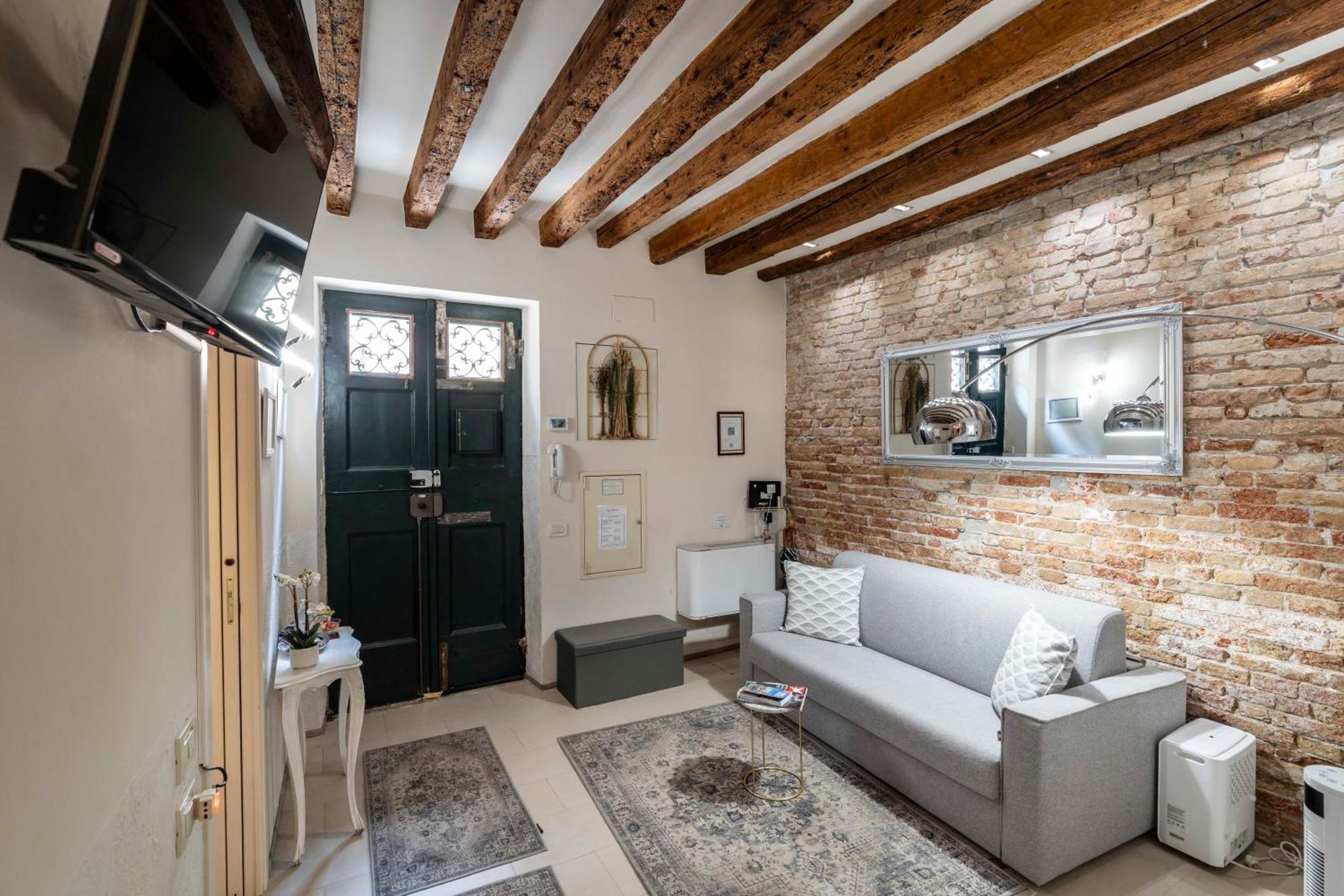 Ca' Pestrin House - San Marco Square Appartamento